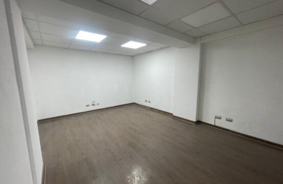 SE VENDE Oficina 2 Privados &#8211; Ñuñoa (Cod 411)