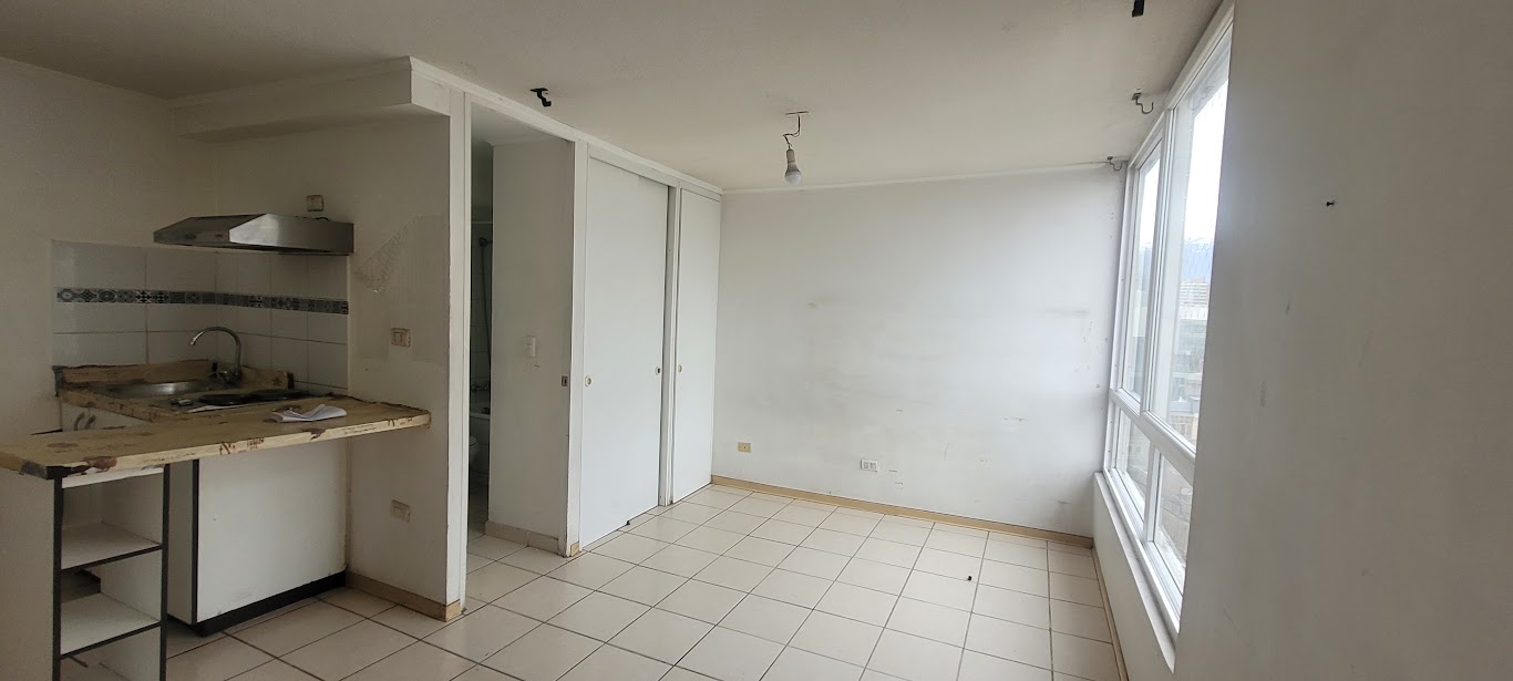 SE VENDE Dpto Estudio Independencia