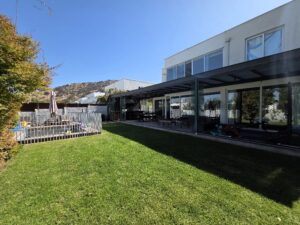 Se Vende Casa Mediterránea amplios espacios, sector Tranquilo