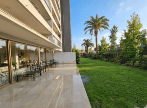 SE VENDE Dpto Nuevo- 2 Dorm, Gran Sala de estar y Jardín Privado