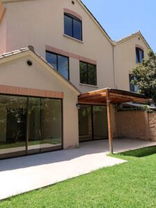 SE VENDE Casa Condominio Sn Carlos de ApoquindoLas Condes,
                                  Región Metropolitana