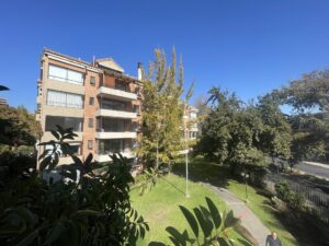Se Vende Dpto. Las Hualtatas
